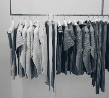 heavy duty clothes rail